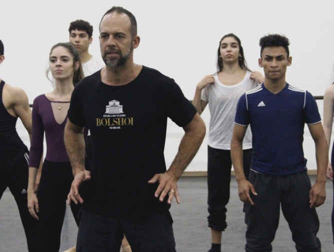 Jomar Mesquita retorna a Escola Bolshoi