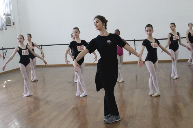 Escola Bolshoi realiza pré-seleções por Santa Catarina
