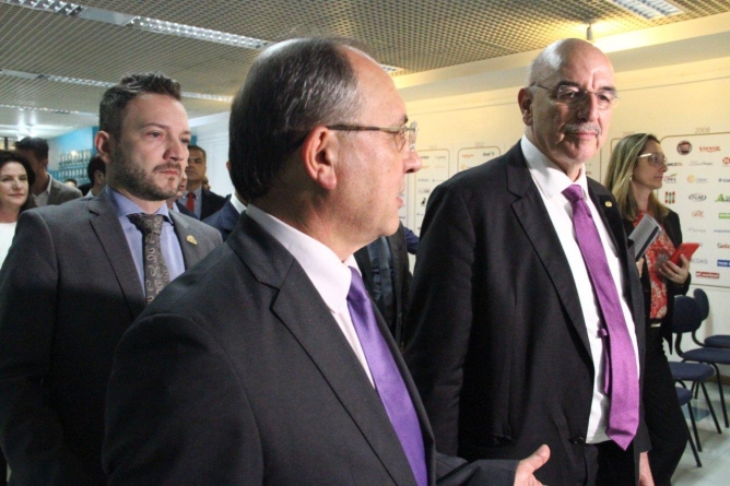 Ministro Osmar Terra visita a Escola Bolshoi