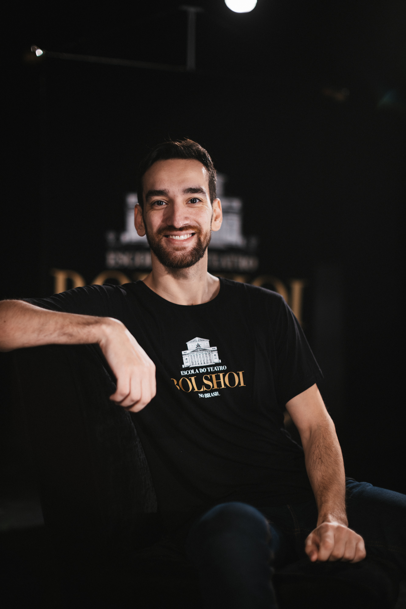 Conheça Juan, pianista da Escola Bolshoi