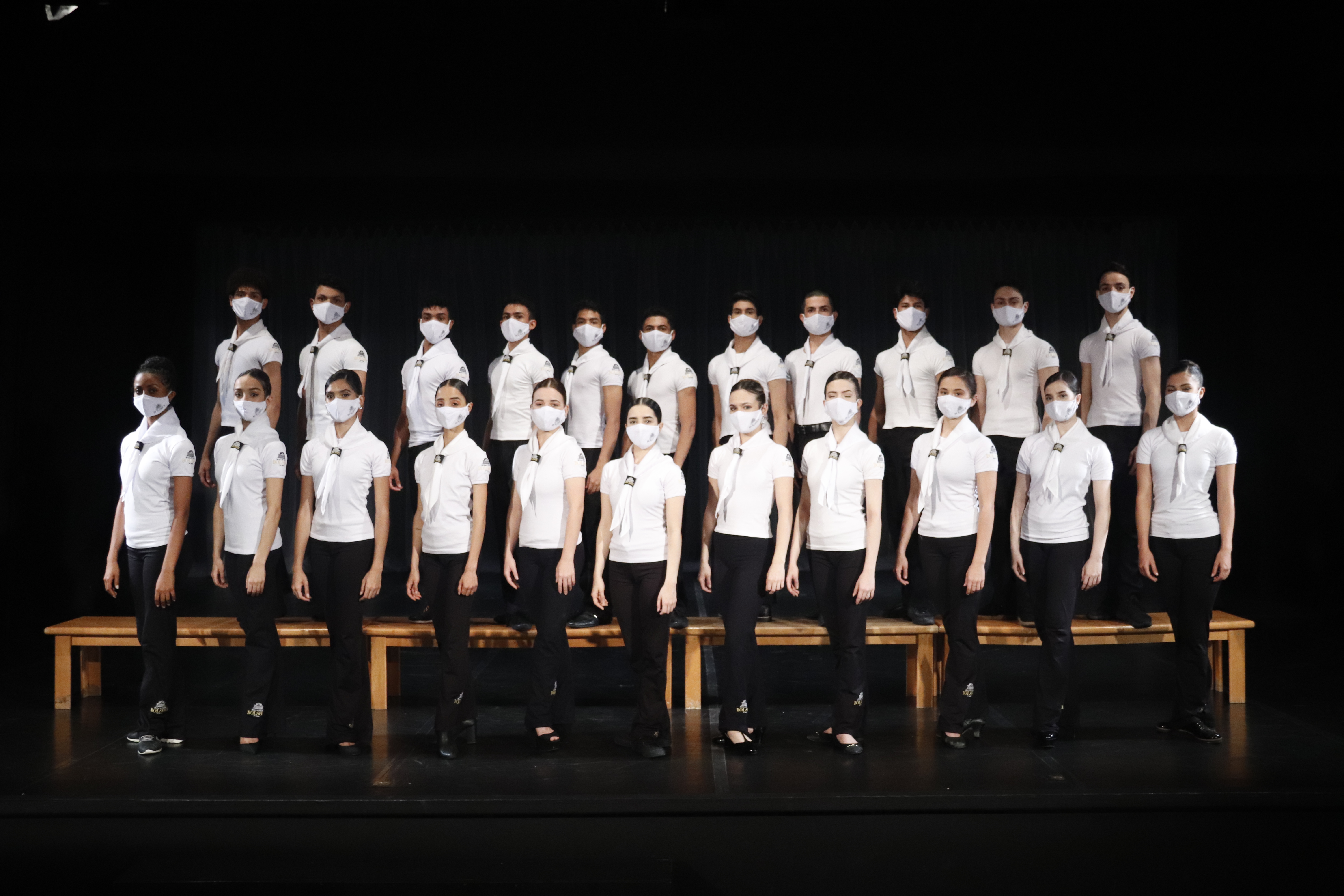 Bolshoi Brasil forma sua 13ª turma em evento on-line