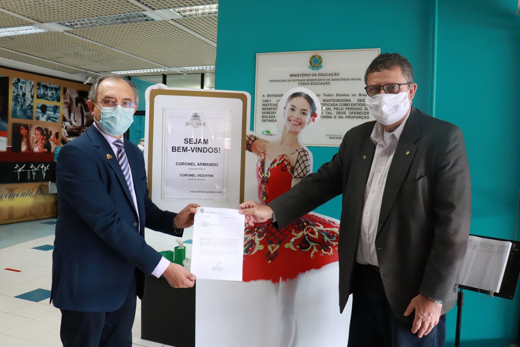 Escola Bolshoi recebeu Deputado Federal Coronel Armando