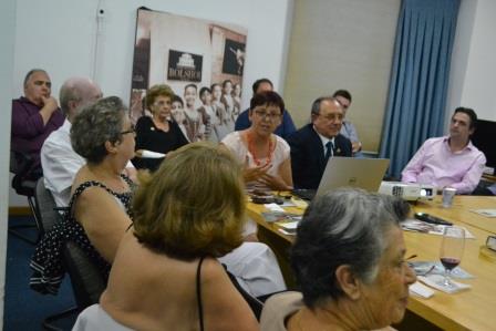 Assembléia Geral Extraordinária na Escola Bolshoi 