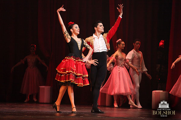 O Quebra-Nozes! Abertura do 33° Festival de Dança de Joinville