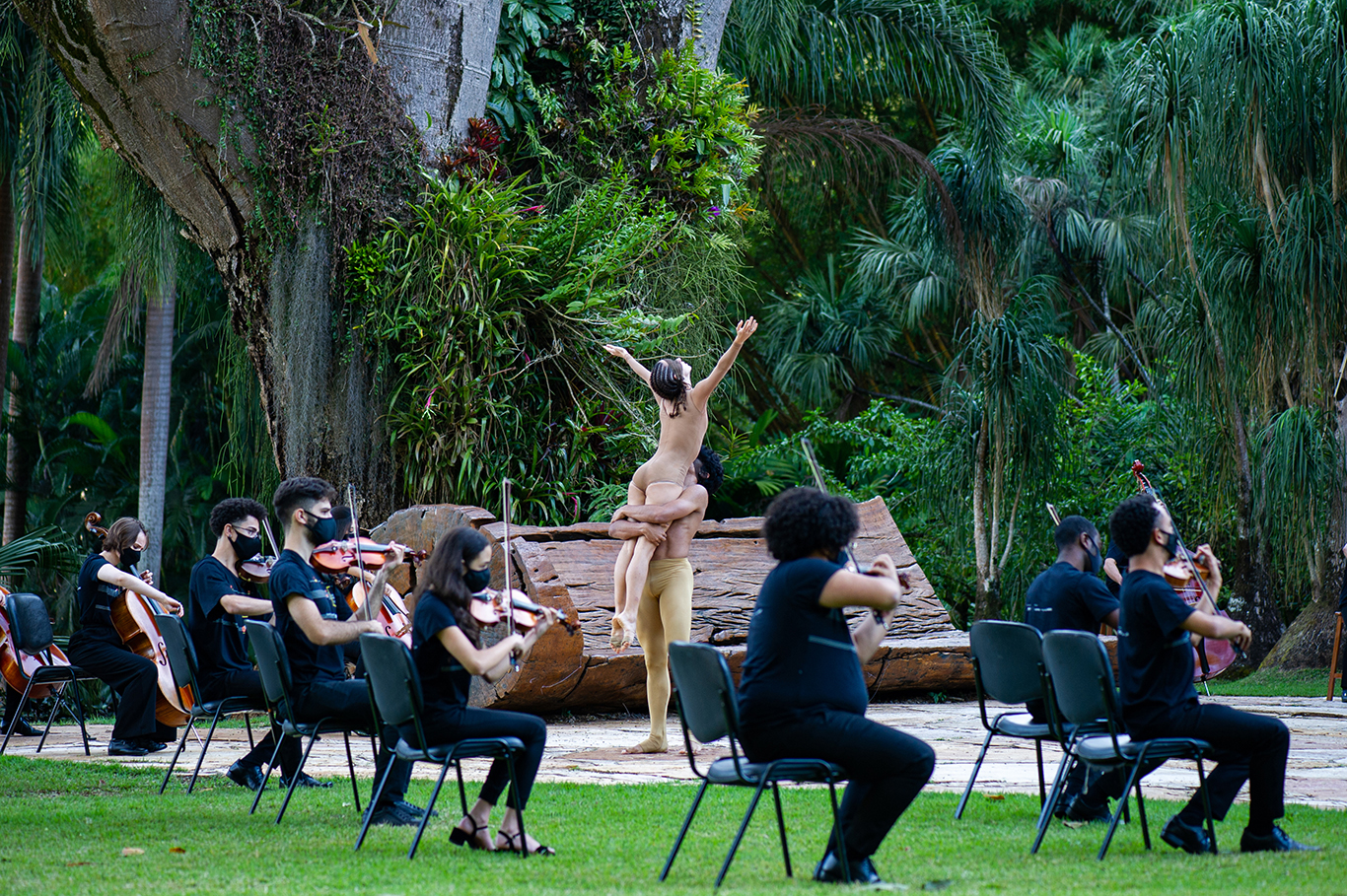 Especial Escola Bolshoi e Orquestra de Câmara Inhotim